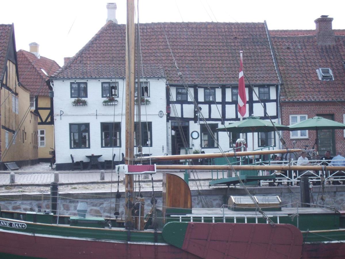 Restaurant Saelhunden Ribe Exterior foto